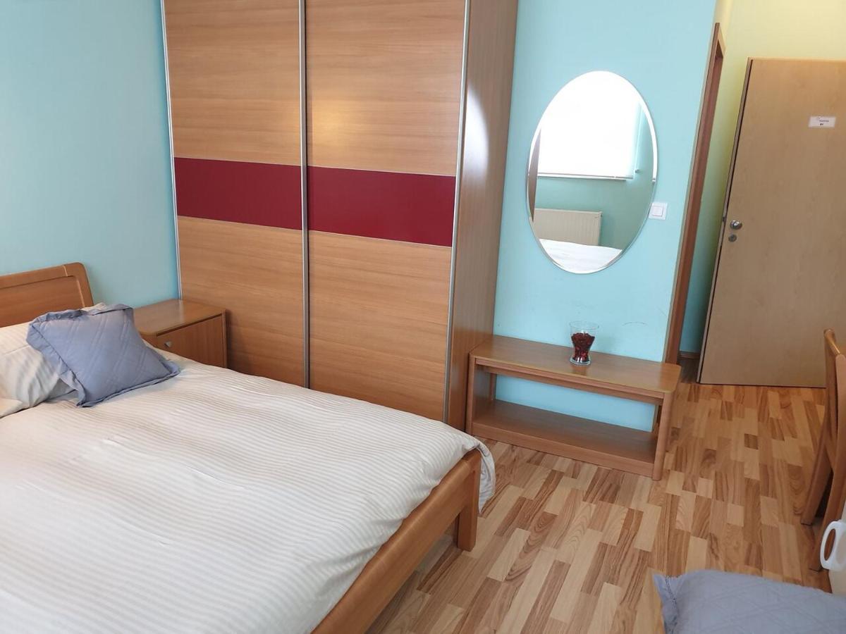 Apartment Modrina Kobarid Esterno foto