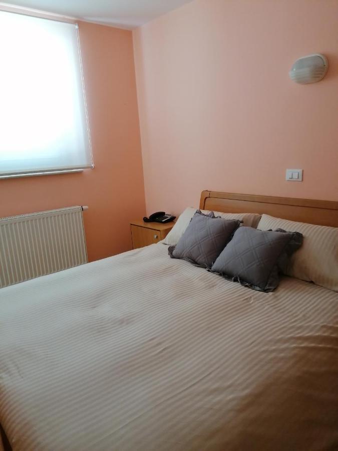 Apartment Modrina Kobarid Esterno foto